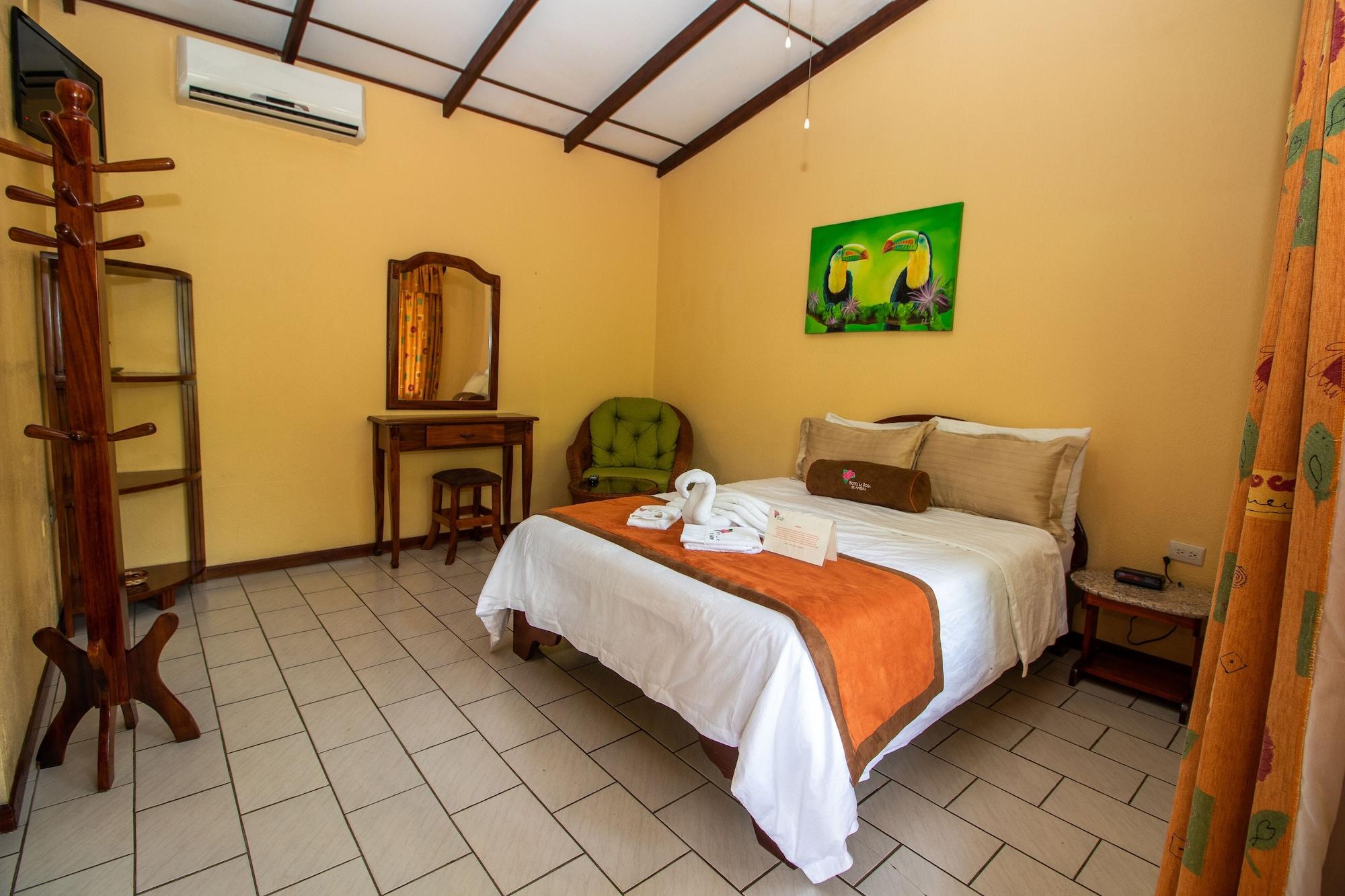 Hotel La Rosa De America Coyol Exterior photo