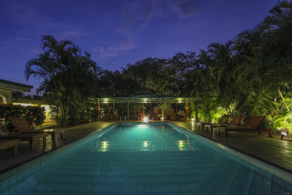 Hotel La Rosa De America Coyol Exterior photo